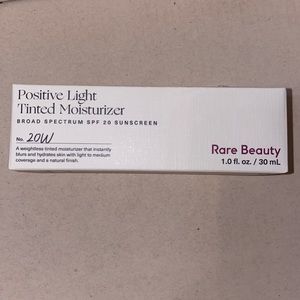Rare beauty positive light tinted moisturizer in shade 20w